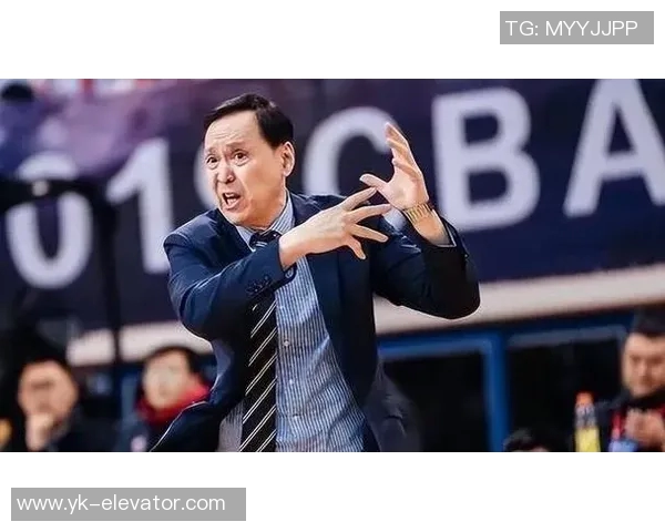 奥贝克帕加盟CBA豪门球队,成为球队夺冠大将 奥贝克帕加盟CBA豪门球队,成为球队夺冠大将