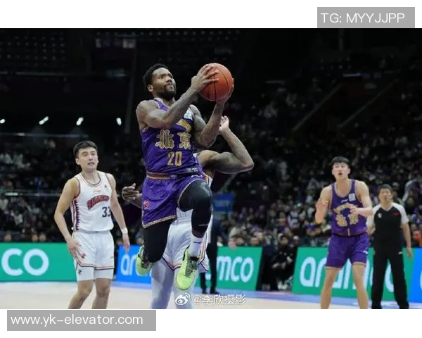 北京男篮将迎战上海男篮，CBA季后赛激战即将启幕