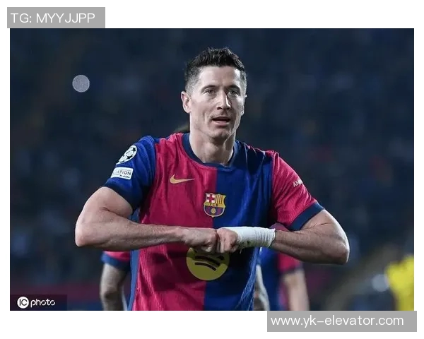 多特蒙德凭梅开二度绝杀对手,客场击败弗赛堡取得宝贵胜利 多特蒙德凭梅开二度绝杀对手,客场击败弗赛堡取得宝贵胜利