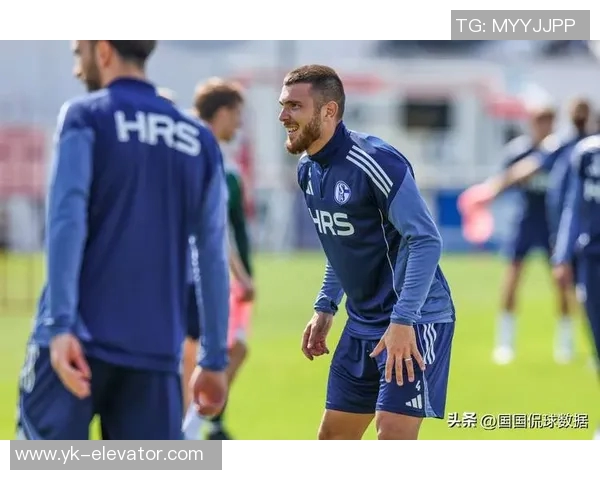 沙尔克04客场硬战云达不莱梅险胜展示实力 沙尔克04客场硬战云达不莱梅险胜展示实力